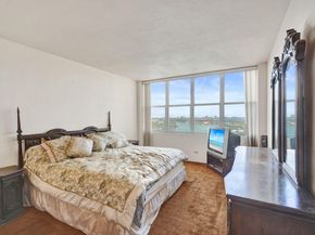 7441 Wayne Ave 10C, Miami Beach FL 33141