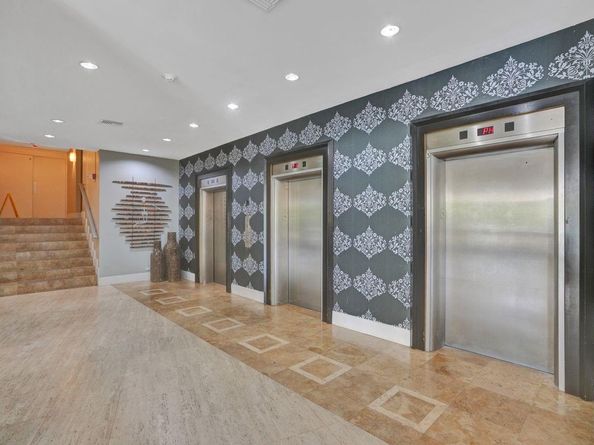 7441 Wayne Ave 10C, Miami Beach FL 33141