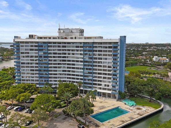 7441 Wayne Ave 10C, Miami Beach FL 33141