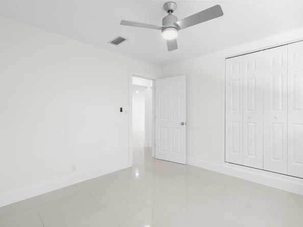 3262 Pierce St, Hollywood FL 33021