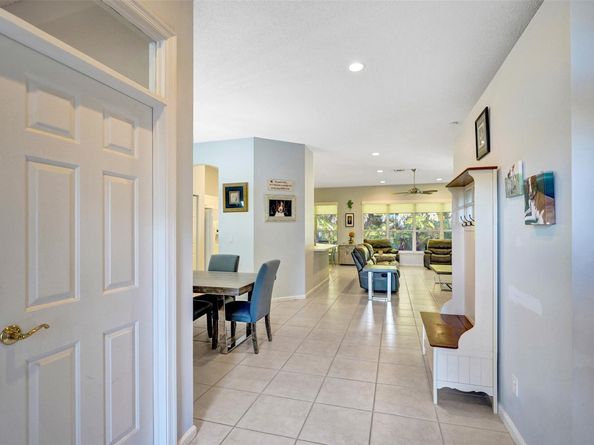 7992 Rockford Rd, Boynton Beach FL 33472