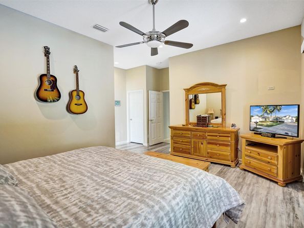 7992 Rockford Rd, Boynton Beach FL 33472
