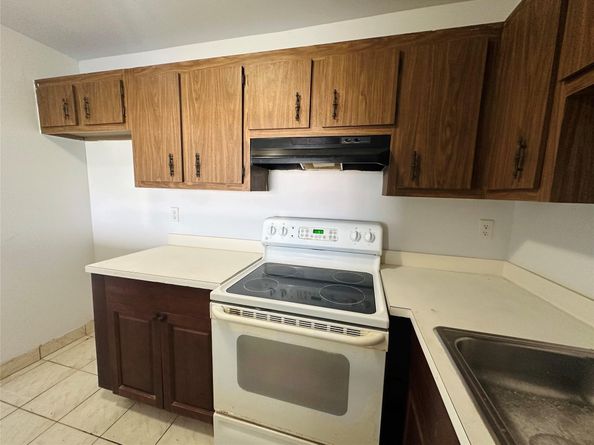 4174 Inverrary Drive 805, Lauderhill FL 33319