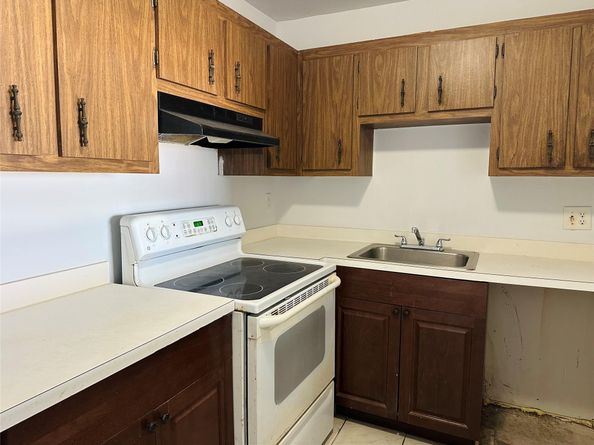 4174 Inverrary Drive 805, Lauderhill FL 33319
