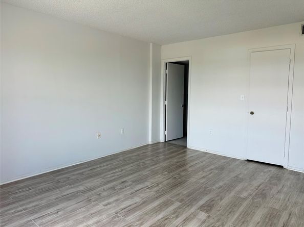 4174 Inverrary Drive 805, Lauderhill FL 33319