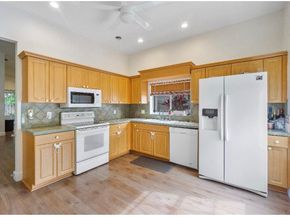 6165 NW 77th Place, Parkland FL 33067