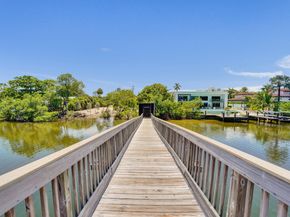 1212 E Lake Drive, Fort Lauderdale FL 33316