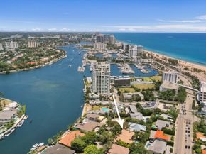 1212 E Lake Drive, Fort Lauderdale FL 33316
