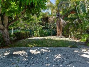 215 N M Street, Lake Worth Beach FL 33460