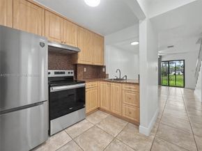 1001 SW 105 Avenue 113, Miami FL 33174