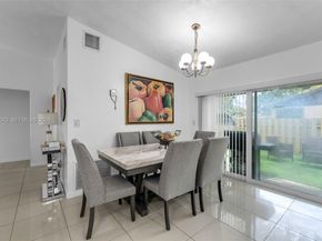 11506 SW 124th Place 11506, Miami FL 33186
