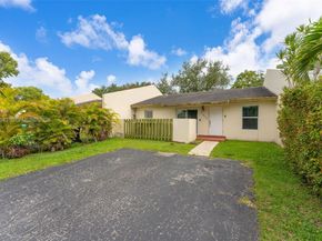 11506 SW 124th Place 11506, Miami FL 33186