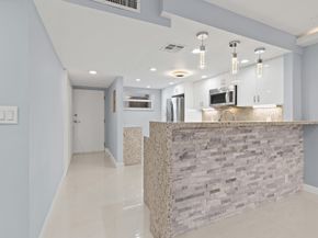 3580 S Ocean Boulevard 8b, South Palm Beach FL 33480