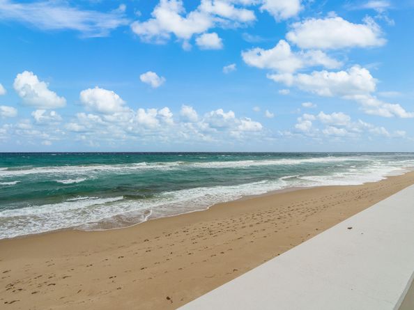 3580 S Ocean Boulevard 8b, South Palm Beach FL 33480