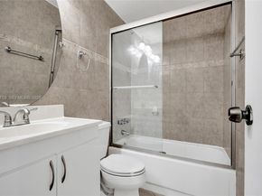 6655 W Broward Boulevard 309, Plantation FL 33317