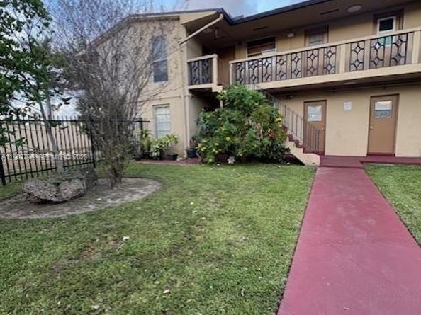 3901 SW 78th Court 1116, Miami FL 33155