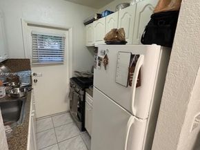 3901 SW 78th Court 1116, Miami FL 33155
