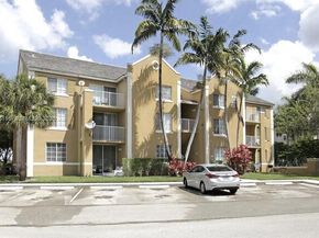 11145 SW 6th Street 302, Pembroke Pines FL 33025