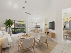 124 Chelsea Lane S, Plantation FL 33324