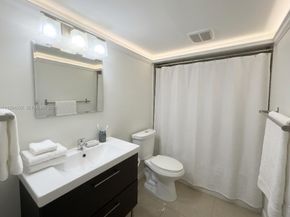 1881 Middle River Drive 704, Fort Lauderdale FL 33305