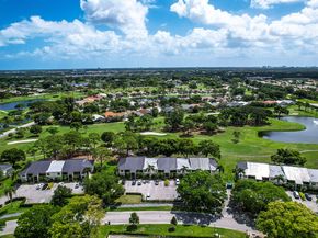 12910 Briarlake Drive 203, Palm Beach Gardens FL 33418