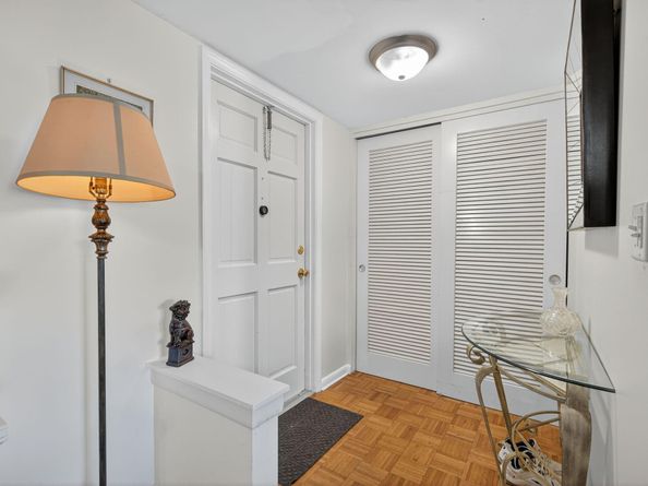 5580 Tamberlane Circle 133, Palm Beach Gardens FL 33418