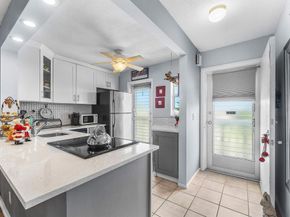 2161 NE 1st Court 205, Boynton Beach FL 33435