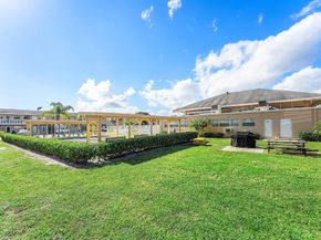 2161 NE 1st Court 205, Boynton Beach FL 33435