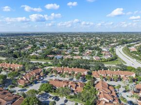 10841 Cypress Glen Dr 10841, Coral Springs FL 33071