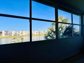 307 Wellington C, West Palm Beach FL 33417