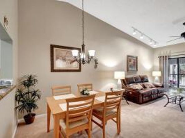 3352 Perimeter Drive, Greenacres FL 33467