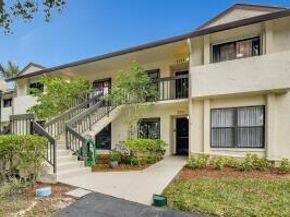 3352 Perimeter Drive, Greenacres FL 33467