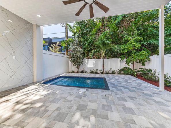 1408 NE 5th Ct 1408A, Fort Lauderdale FL 33301