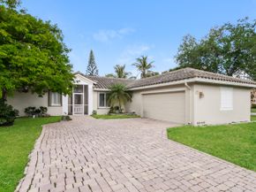 5491 NW 40th Terrace, Coconut Creek FL 33073