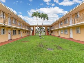 3800 SW 102nd Avenue 206, Miami FL 33165