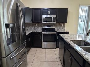 133 SE 28 8, Homestead FL 33033