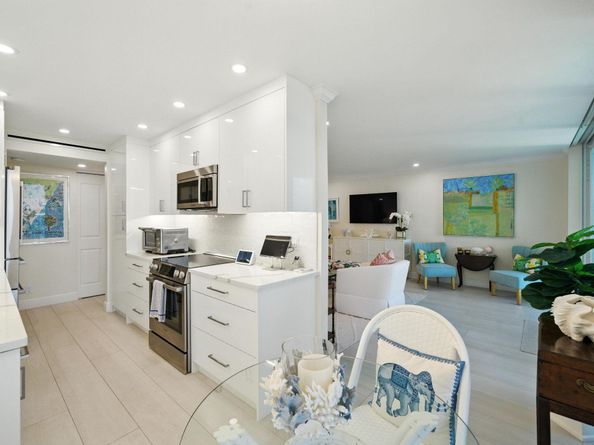 1801 S Flagler Drive 709, West Palm Beach FL 33401