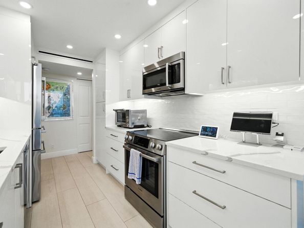 1801 S Flagler Drive 709, West Palm Beach FL 33401