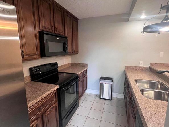 224 2nd Way, West Palm Beach FL 33407