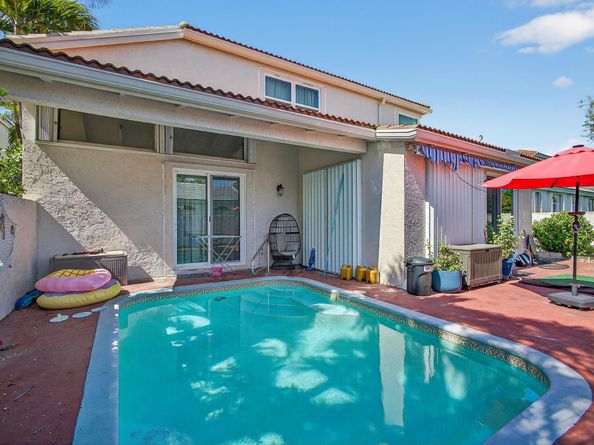 2119 Chagall Cir, West Palm Beach FL 33409