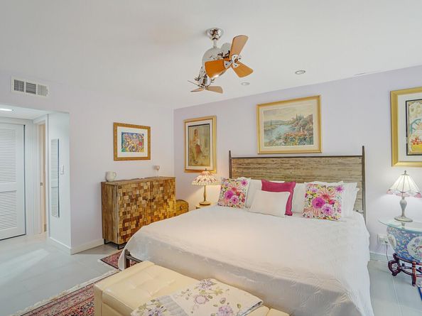 102 Clubhouse Circle, Jupiter FL 33477