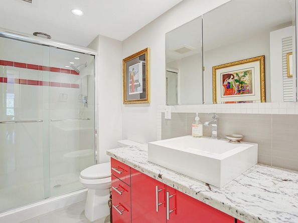 102 Clubhouse Circle, Jupiter FL 33477