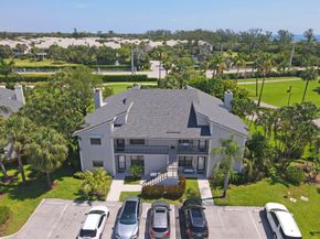 102 Clubhouse Circle, Jupiter FL 33477