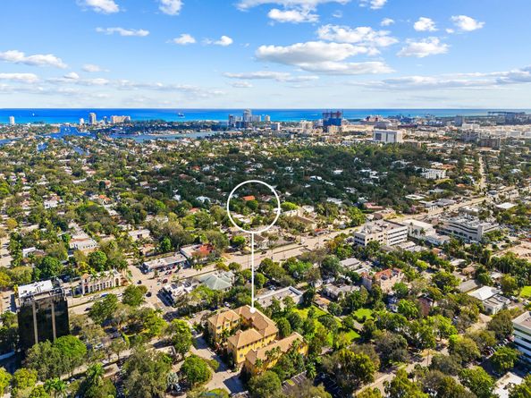 506 SE 7th St 304, Fort Lauderdale FL 33301