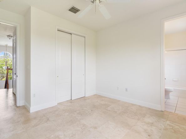 506 SE 7th St 304, Fort Lauderdale FL 33301