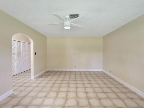 640 SW 62nd Ave, Plantation FL 33317