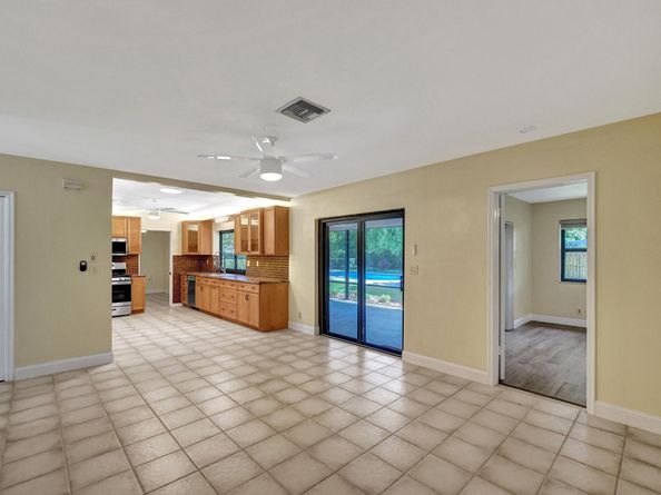 640 SW 62nd Ave, Plantation FL 33317