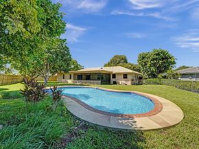 640 SW 62nd Ave, Plantation FL 33317