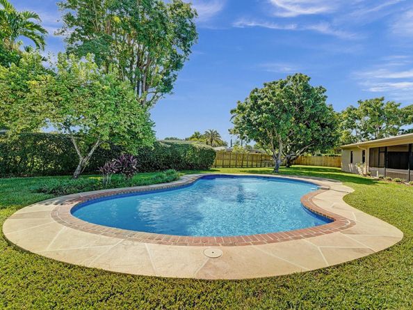 640 SW 62nd Ave, Plantation FL 33317