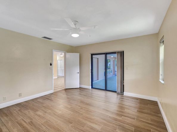 640 SW 62nd Ave, Plantation FL 33317